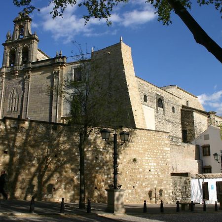 Hostal Santa Maria De Ubeda Extérieur photo